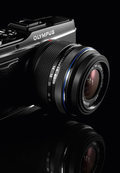 E-P3_side_black_on_black_with-14-42_XL_rdax_265x353.jpg E-P3_side_black_on_black_with-14-42_XL_rdax_265x353.jpg
