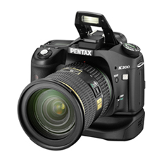 K200D_front2_1.jpg